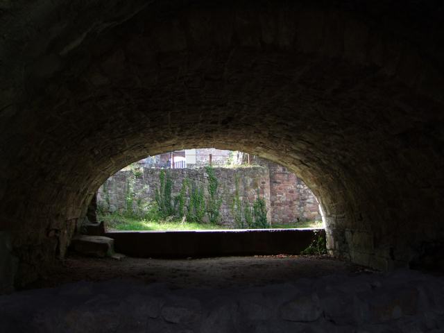 ... und den Brückenunterbau.