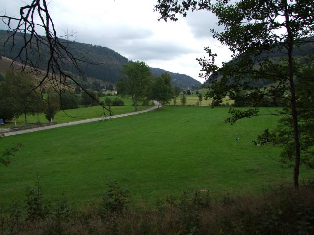 ... steuerten wir das Tal bei Menzenschwand wegen eines Wasserfalls an.
