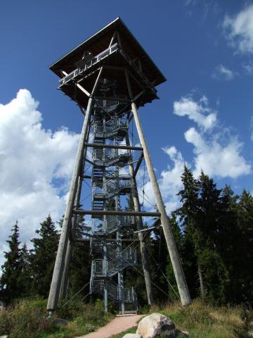 ... aber schließlich standen wir vor dem Turm.