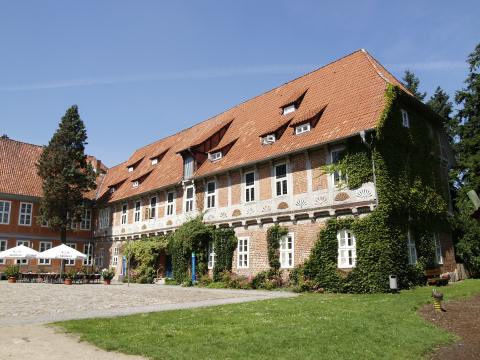 Unter anderem zum Elbschlößchen.