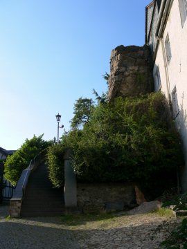 Noch diese Treppe hinauf, dann erreichten wir ...